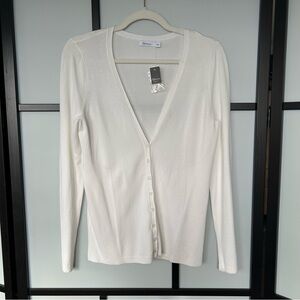 [M] NWT Reitman’s White Cream Long Sleeve Thin Knit Rayon Button Down Cardigan